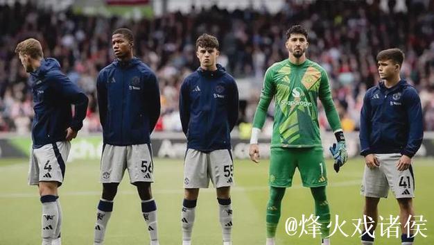 曼晚：青训小将疑似用晒照回应阿莫林言论，阿马斯与奥比参与其中